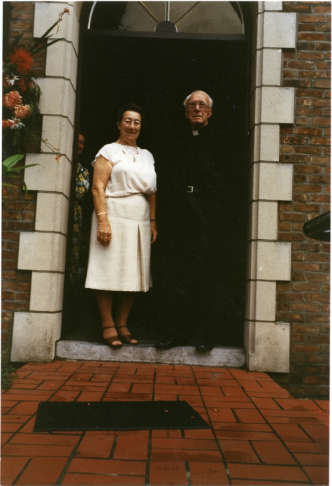 Pastoor Neels en Irena Cnudde, Munte