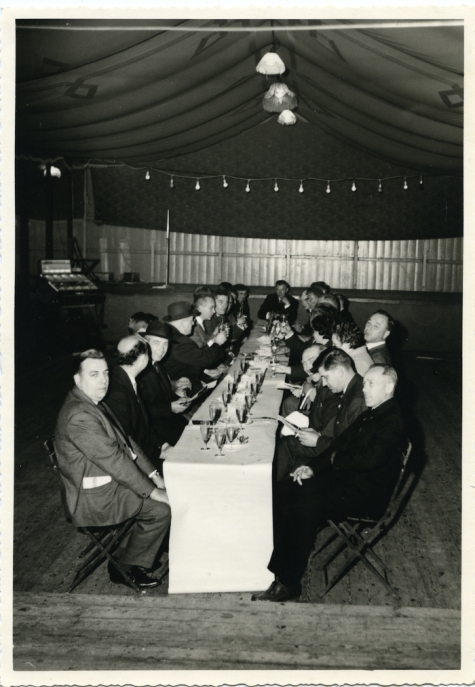 Handelsbeurs, feestdis, Sint-Lievens-Houtem, 1966.