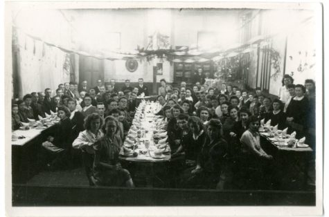 Personeelsfeest van schoenenfabriek Sofacq, Merelbeke, 1950-1960