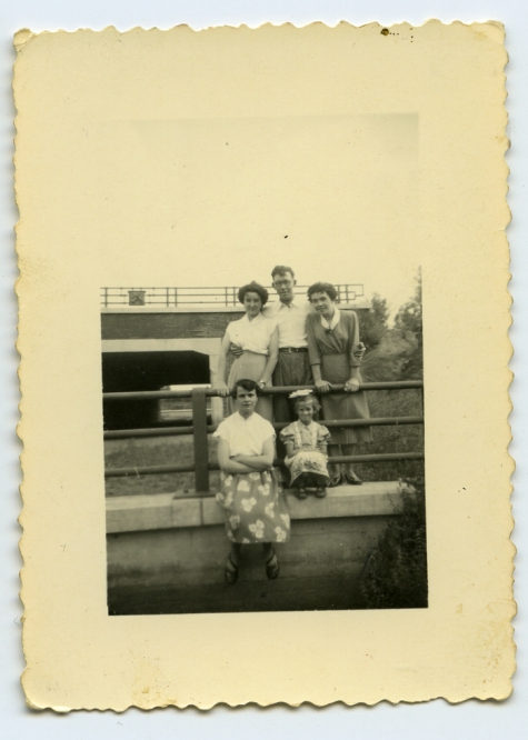 Op de brug aan de autosnelweg, Ottergem, 1950-1960