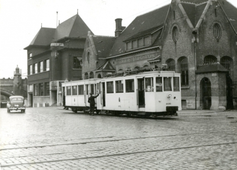 Tram van de lijn Gent-Geraardsbergen,  Gent, 1946. 