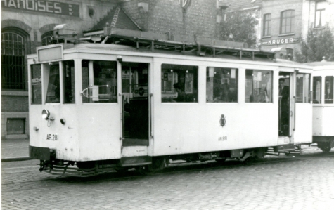 Tram van de lijn Gent-Geraardsbergen, Gent, ca. 1950.