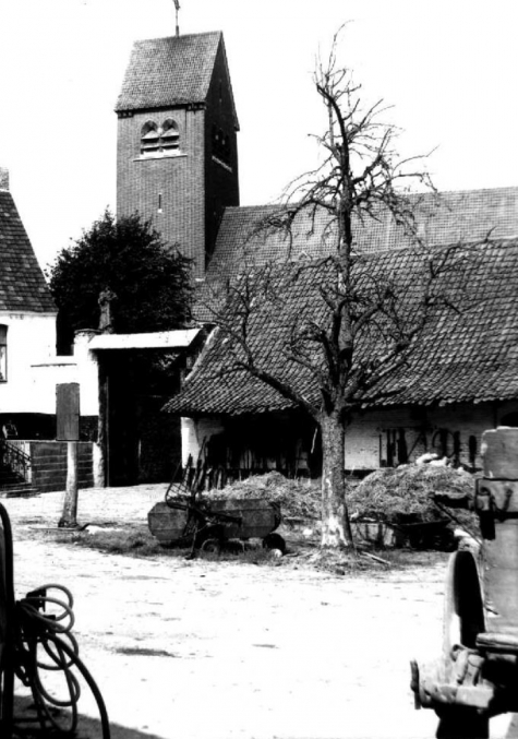 Hof te Letterhoutem, Binnenhof, Zuidzijde, Sint-Lievens-Houtem