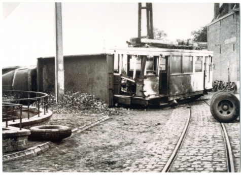 Ongeluk met de tram op de lijn Gent-Geraardsbergen, Bottelare, 20/08/1950.