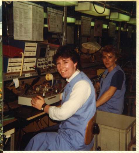 Aan het werk, Mere, 1980-1990