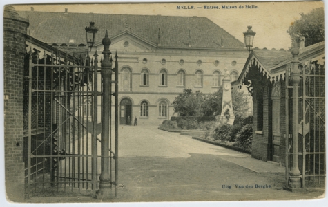 Ingang tot het Jezuietencollege te Melle in 1922