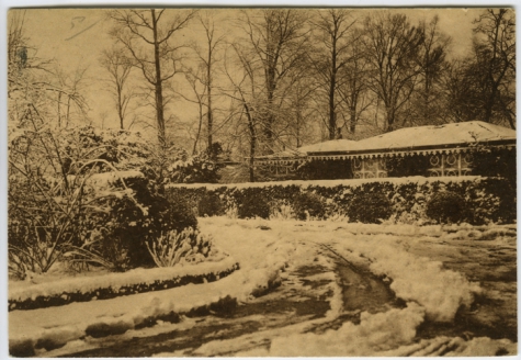 Ingang tot het College te Melle onder de sneeuw in 1934