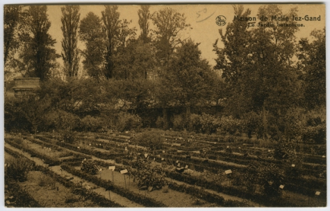 Zicht op de botanische tuin van het college te Melle