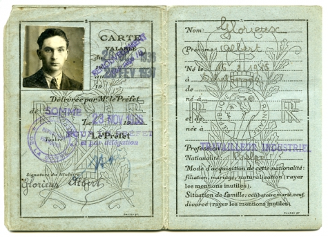 Franse identiteitskaart, Fins, 1937-1938