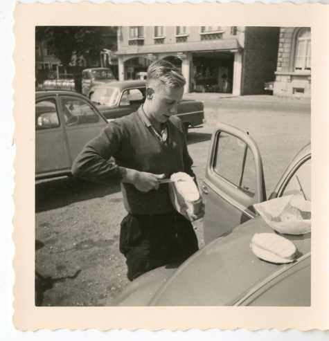 Chiro Melle, boterhammen snijden, Ardennen, 1962