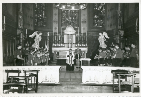Chiro Melle, de leden in de kerk, Melle, 1961