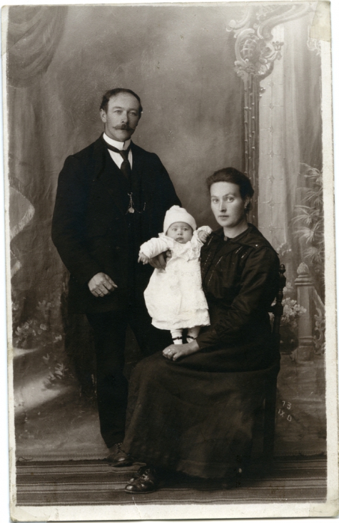 Portret familie Dooreman, Sint-Lievens-Houtem, 1921