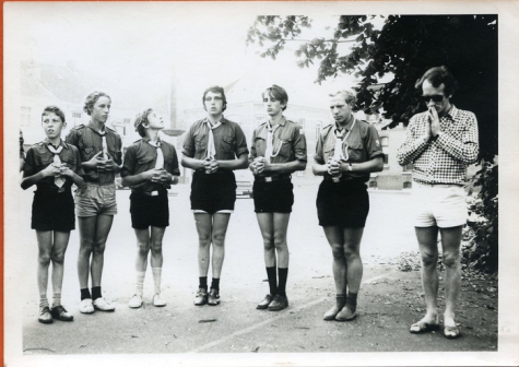 Sluiting chiro Scheldering met gebed, Melle, 1970
