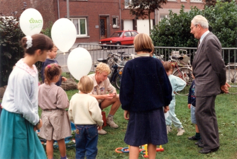 Sven Vandersypt leidt een spel, Melle, 1989.