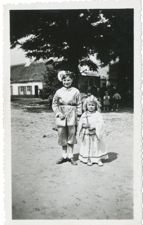 Luc Coppen in processie, Oosterzele, 1948-1950