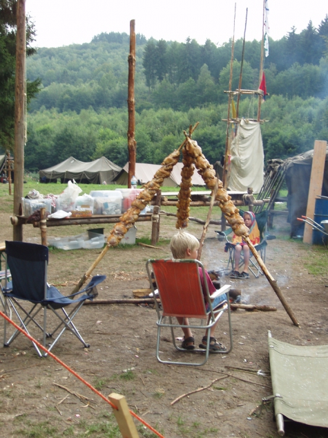 Kip aan &#039;t spit op chirokamp, Membre, 2005