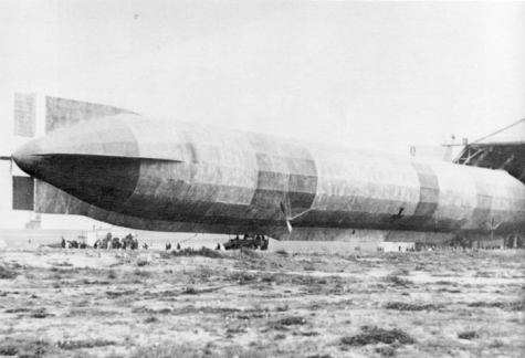 LZ37 klaar om op te stijgen, 1915