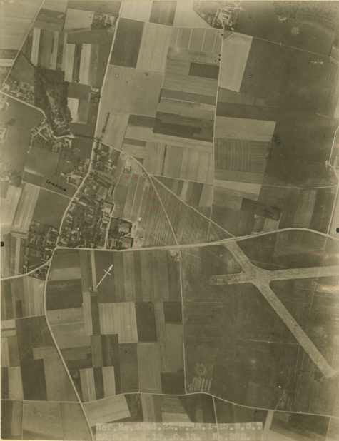 Zicht op de site van het voormalig vliegveld van Gontrode, 1917.