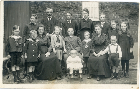 Familie Van Hecke-Wulteputte, Lochristi, 1919