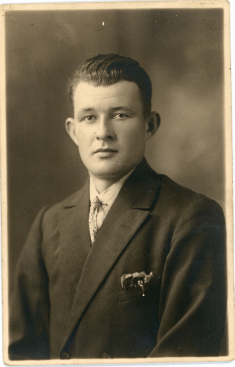 Portret boomkweker Edmond De Moor, Oosterzele, jaren 1920-1930

