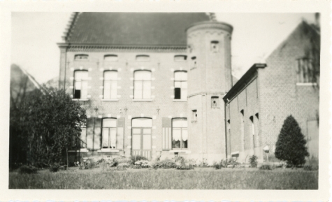 Achterzijde bloemisterij Van Hecke, Zaffelare, 1920-1930
