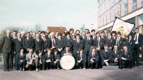 Groepsfoto Harmonie Heusden Provinciaal Tornooi, 1982
