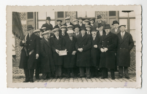 Groepsfoto Vereenigde Oudstrijders 14-18, Oosterzele