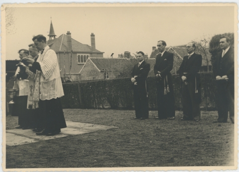 Inwijding van de kerk in Hijfte, 1950