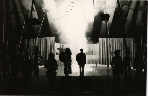 Act met vuurwerk Circus Piste 