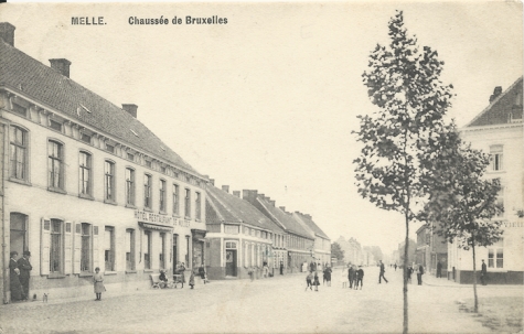 MELLE.  Chaussée de Bruxelles.