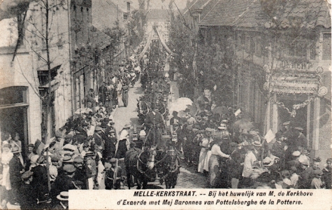 MELLE-KERKSTRAAT, - Bij het huwelijk van van M de Kerkhove d'Exaerde enz.