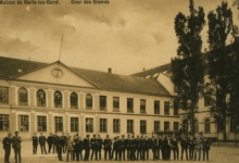 Speelplaats van de hogere afdeling in 1909
College Melle