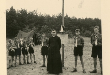 Chiro Melle op kamp in de omgeving van Genk, 1957