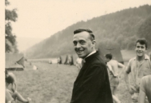 Chiro Melle, proost E.H Verhaeghe, kamp Maboge, 1961 Chiro Melle, proost E.H Verhaeghe, kamp Maboge, 1961