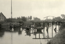 Een noodbrug over de Schelde tijdens de Eerste Wereldoorlog, 1914-1918