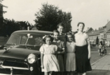 Familie Mabilde op vakantie bij de familie Strobbe, Gentbrugge, 1953