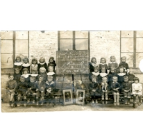 Klasfoto leerlingen basisschool &#039;t Klooster, Oosterzele