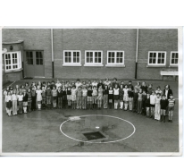 Groepsfoto van leerlingen in het Paus Johannescollege, Merelbeke, 1975-1980