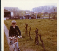 Martin Moerman op zijn nieuwe fiets, Merelbeke, 1971