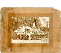 Congregatie aan de grot van Vlierzele, rond 1900