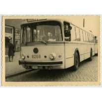 Op de foto aan het stuur van de bus, Brussel, 1961