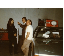 Aan het praten in de werkplaats, Melsen, 1980-1990