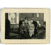 Met de familie op de foto, Bambrugge, 1955-1960