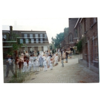 Processie op het plein, Moortsele, 1993