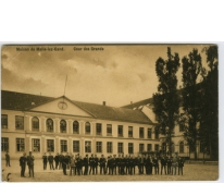 Speelplaats van de hogere afdeling in 1909
College Melle
