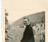 Chiro Melle, proost E.H Verhaeghe, kamp Maboge, 1961