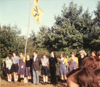 Chiro Geertrui in openingsformatie op kamp, 1975-1979