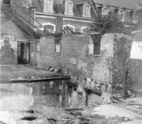 Schade aan de slaapvertrekken van het OLV-Visitatieklooster van Sint-Amandsberg, 1915