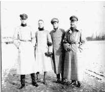Adjudant Adolf Genth en andere, Melle, 1917