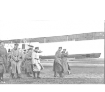 Hoog bezoek! Generaal von Hoeppner inspecteert het vliegveld, Gontrode, 1917